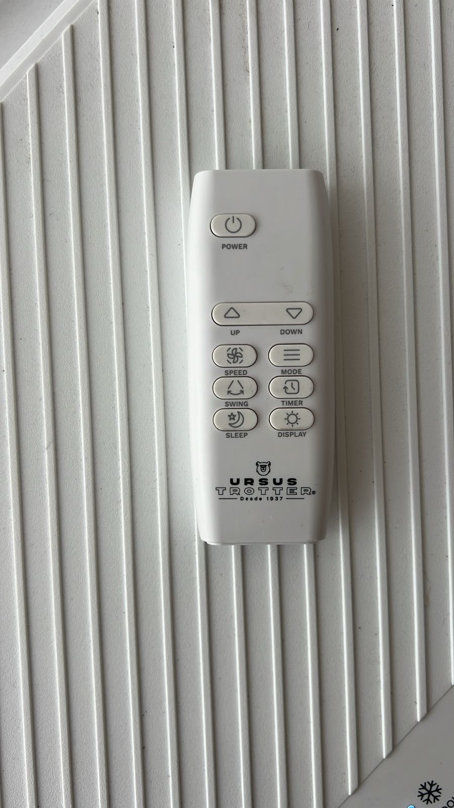 Aire acondicionado portátil Ursus Trotter Blizzard 12.000 BTU WiFi cod: 21069-2 - Imagen 3