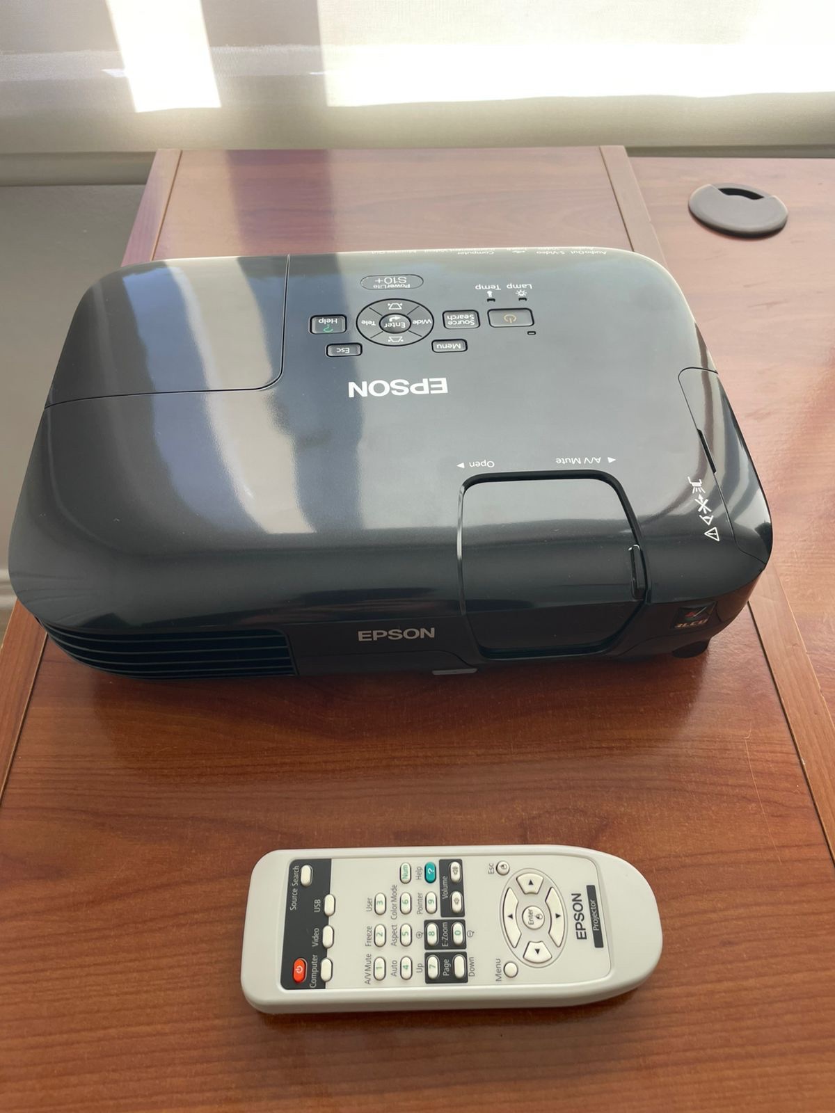 Proyector Epson H369A cod: 21389-2 - Imagen 3