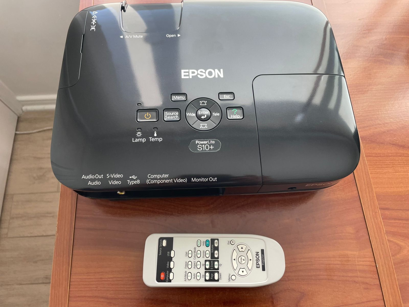 Proyector Epson H369A cod: 21389-2 - Imagen 2