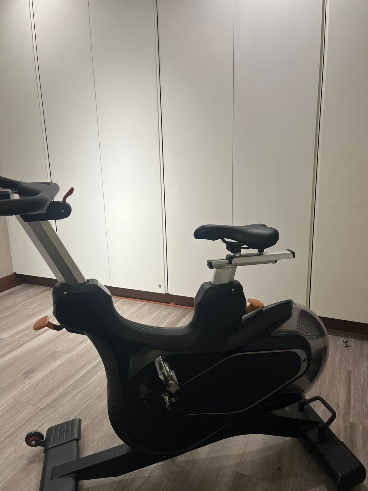 Bicicleta spinning ICX de M4 Fitness cod: 22000-2 - Imagen 4