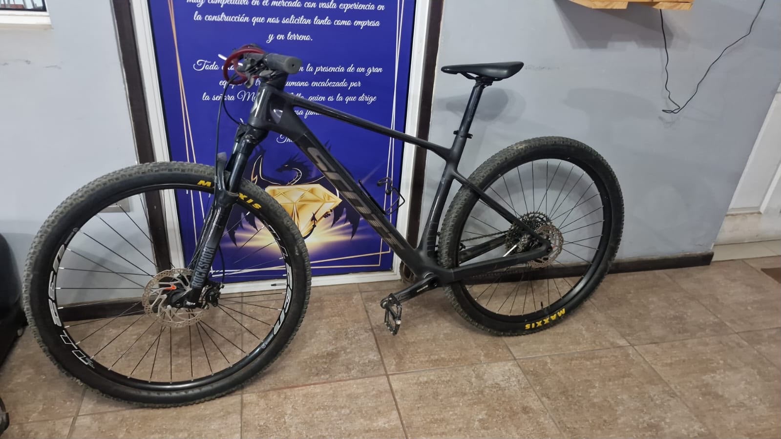Bicicleta Scott Scale RC Team cod: 21885-11 - Imagen 2