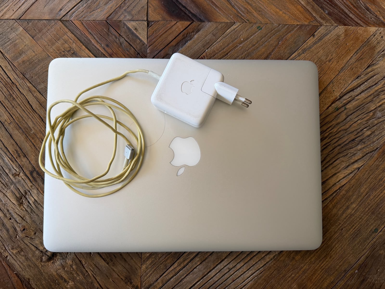 MacBook Air 13” 2015 128 GB 8 GB RAM cod: 21965-1 - Imagen 2