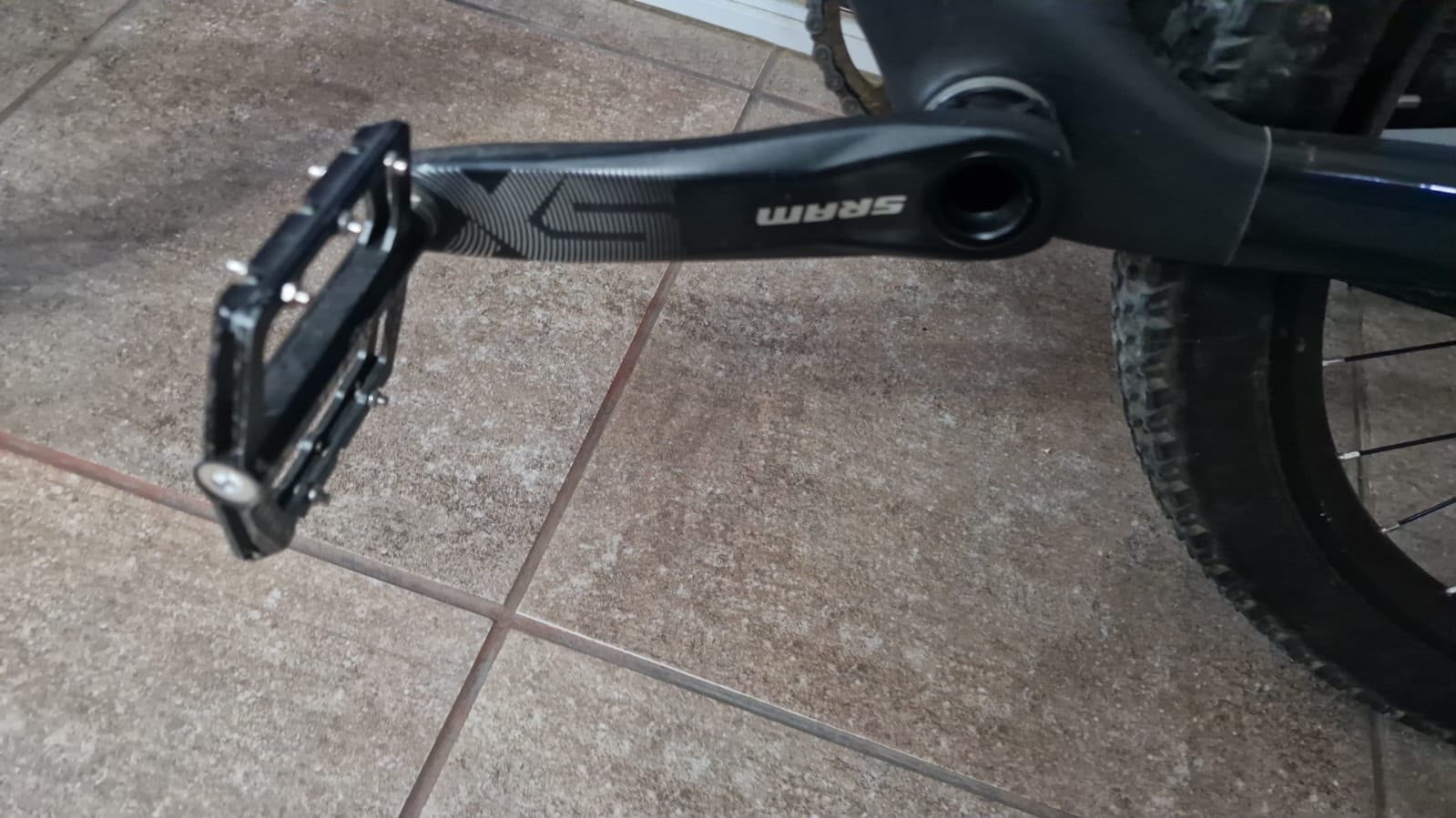 Bicicleta Scott Scale RC Team cod: 21885-11 - Imagen 5