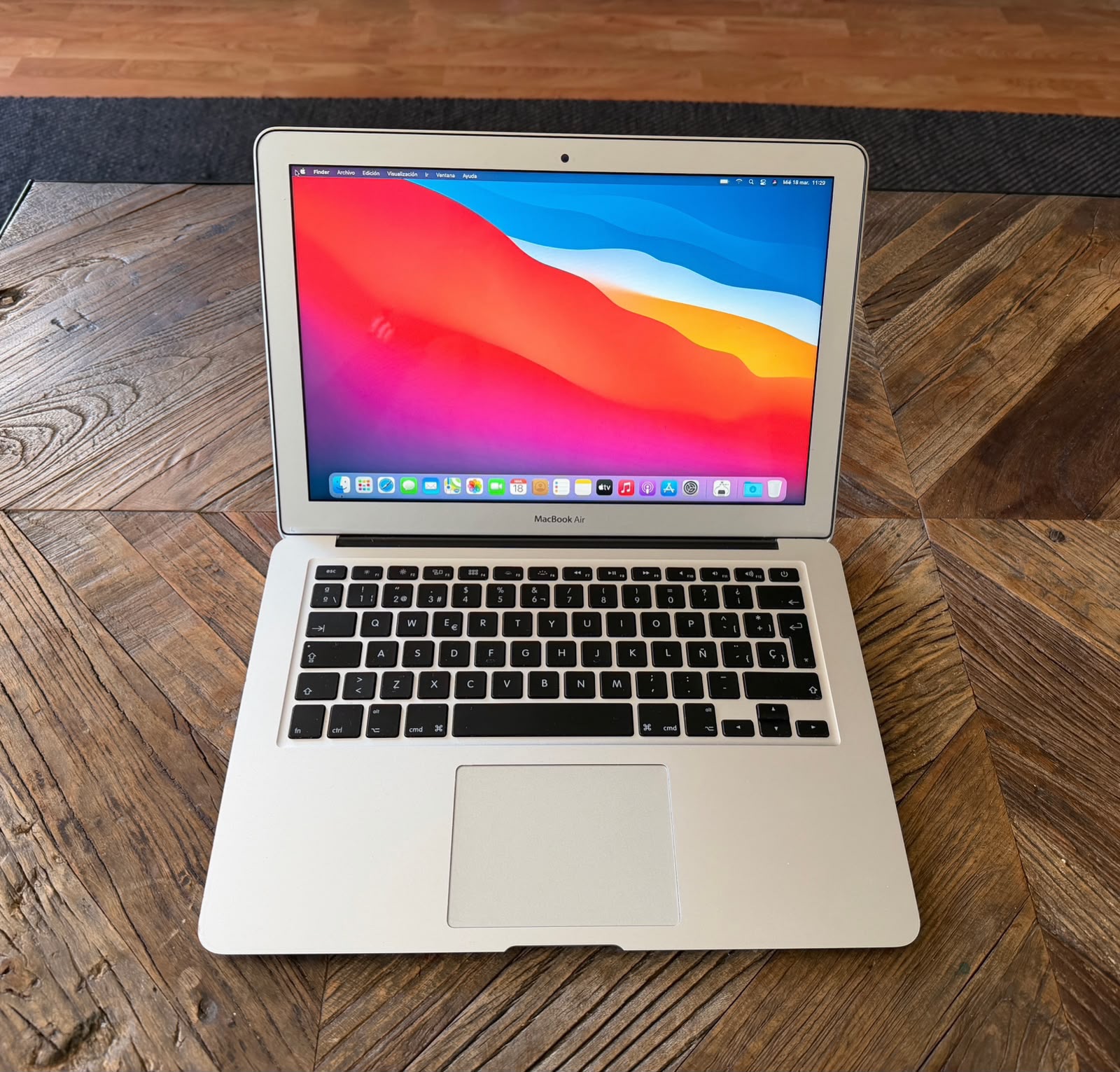 MacBook Air 13” 2015 128 GB 8 GB RAM cod: 21965-1 - Imagen 3
