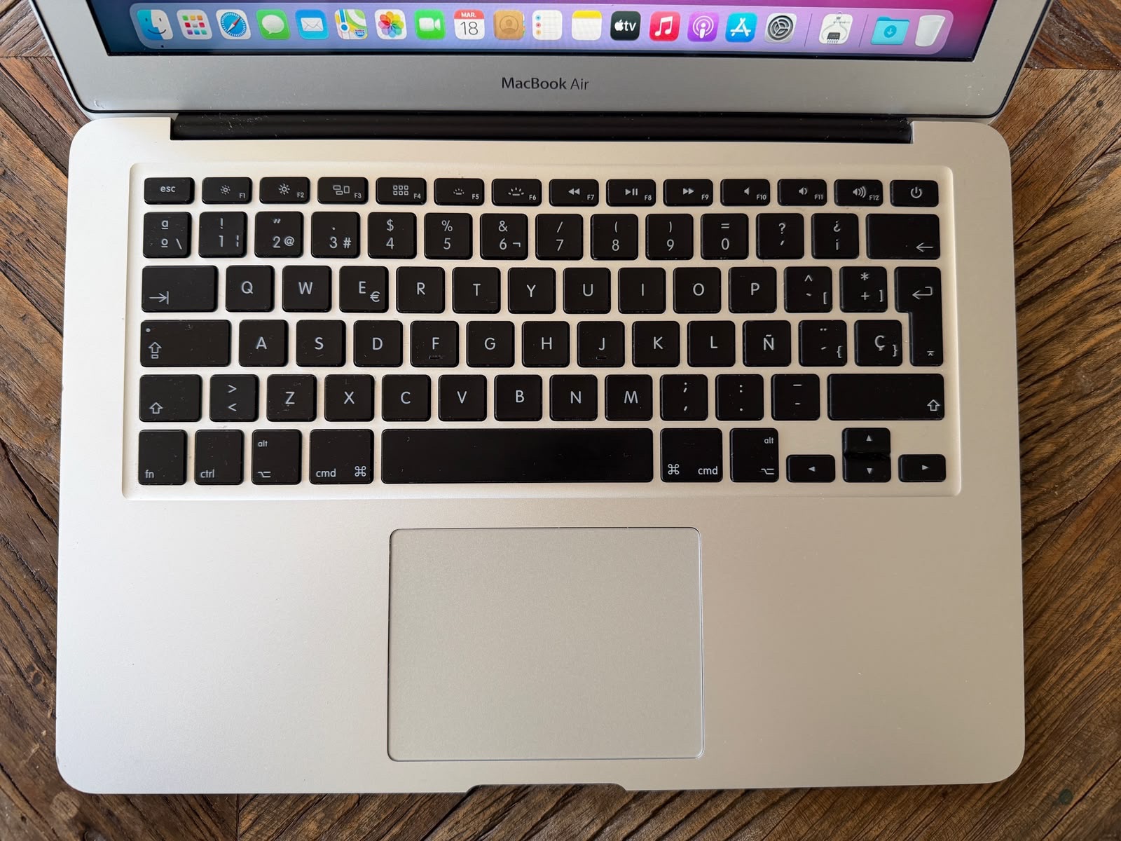 MacBook Air 13” 2015 128 GB 8 GB RAM cod: 21965-1 - Imagen 5