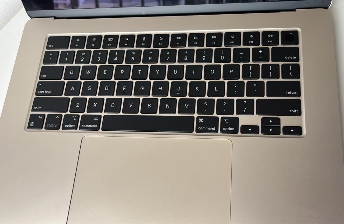 MacBook Air M2 15” 2022 256 GB 8 GB RAM cod: 21948-1 - Imagen 5