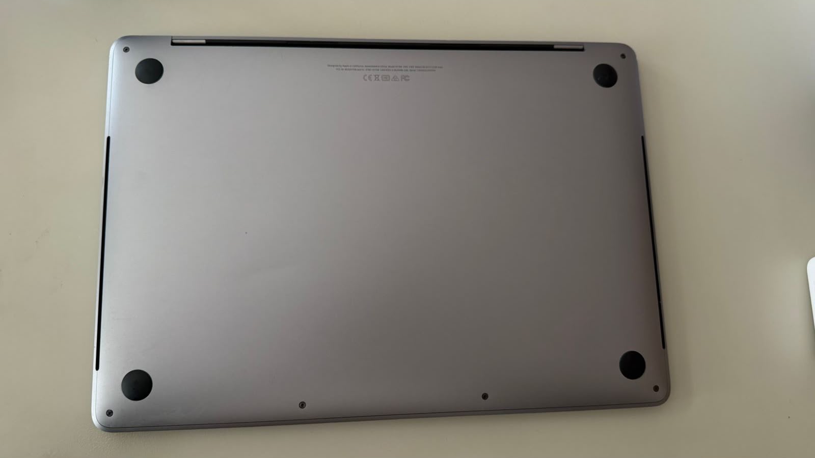 MacBook Pro Touch Bar 13,3” 2017 500 GB 8 GB RAM cod: 22070-1 - Imagen 8