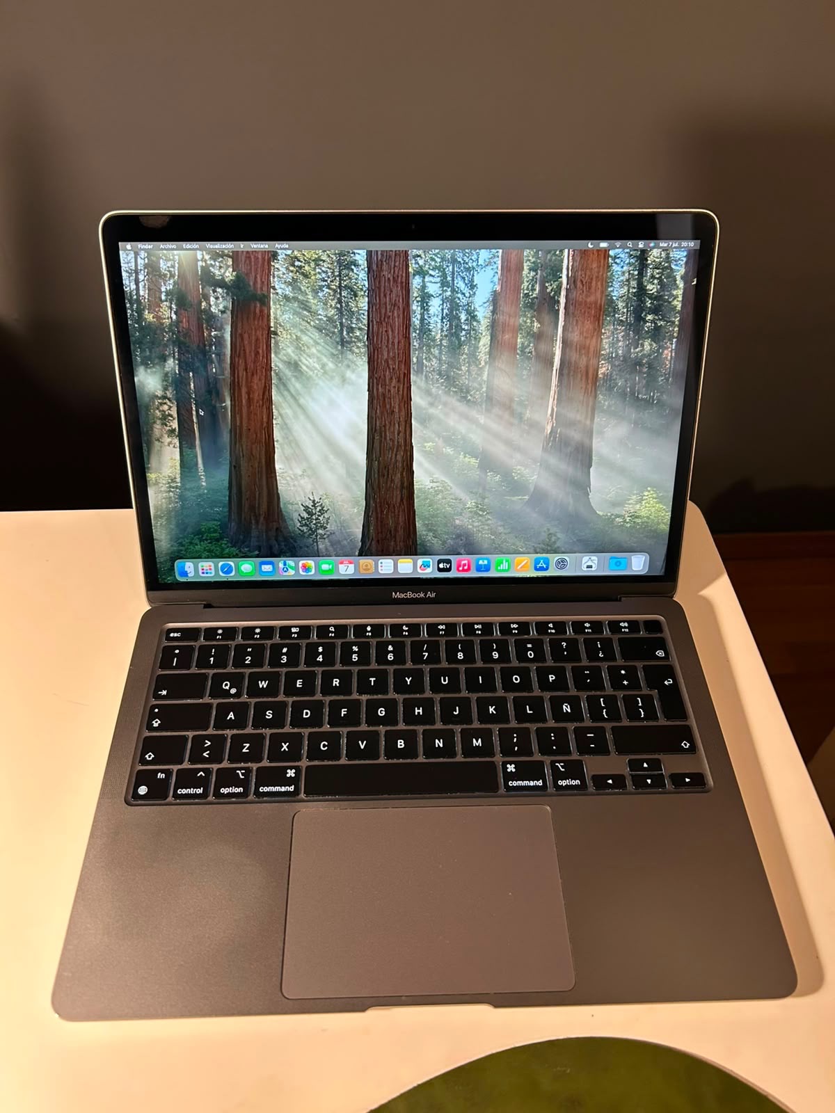 MacBook Air M1 13” 2020 256 GB 8 GB cod: 22089-13 - Imagen 3