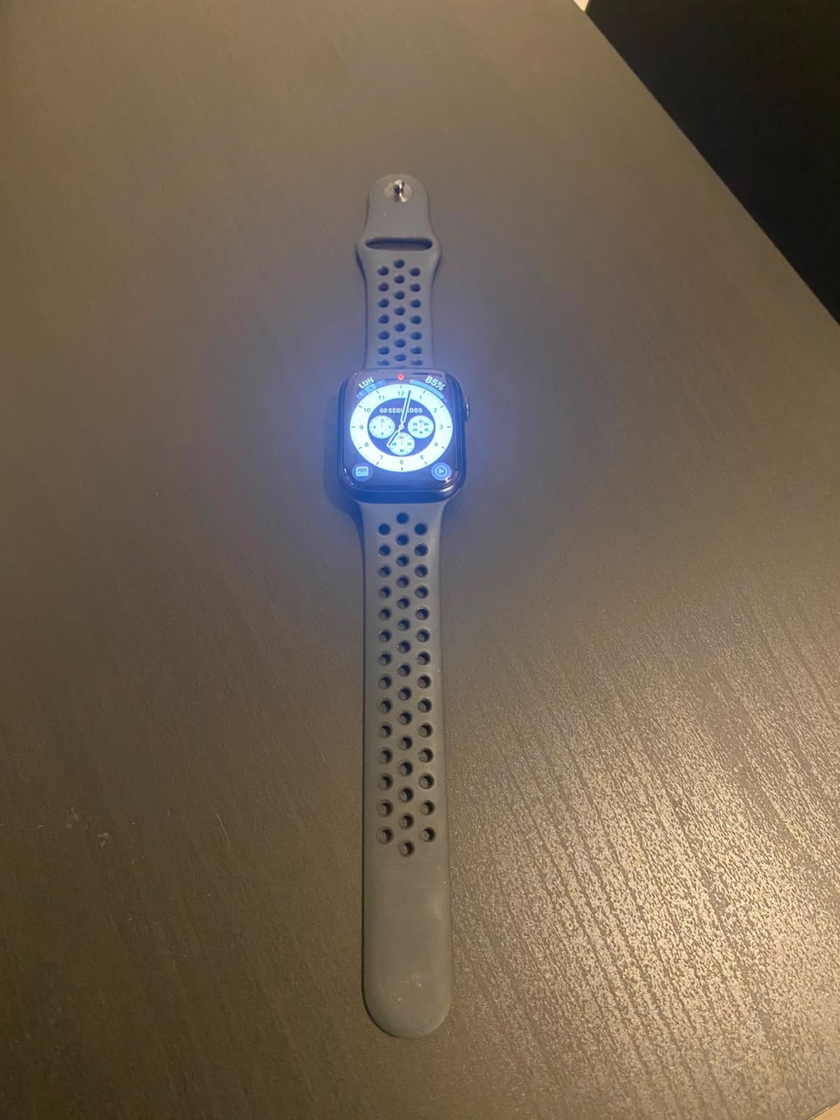 Apple Watch Series 7 Nike Edition GPS 45mm cod: 22066-10 - Imagen 4