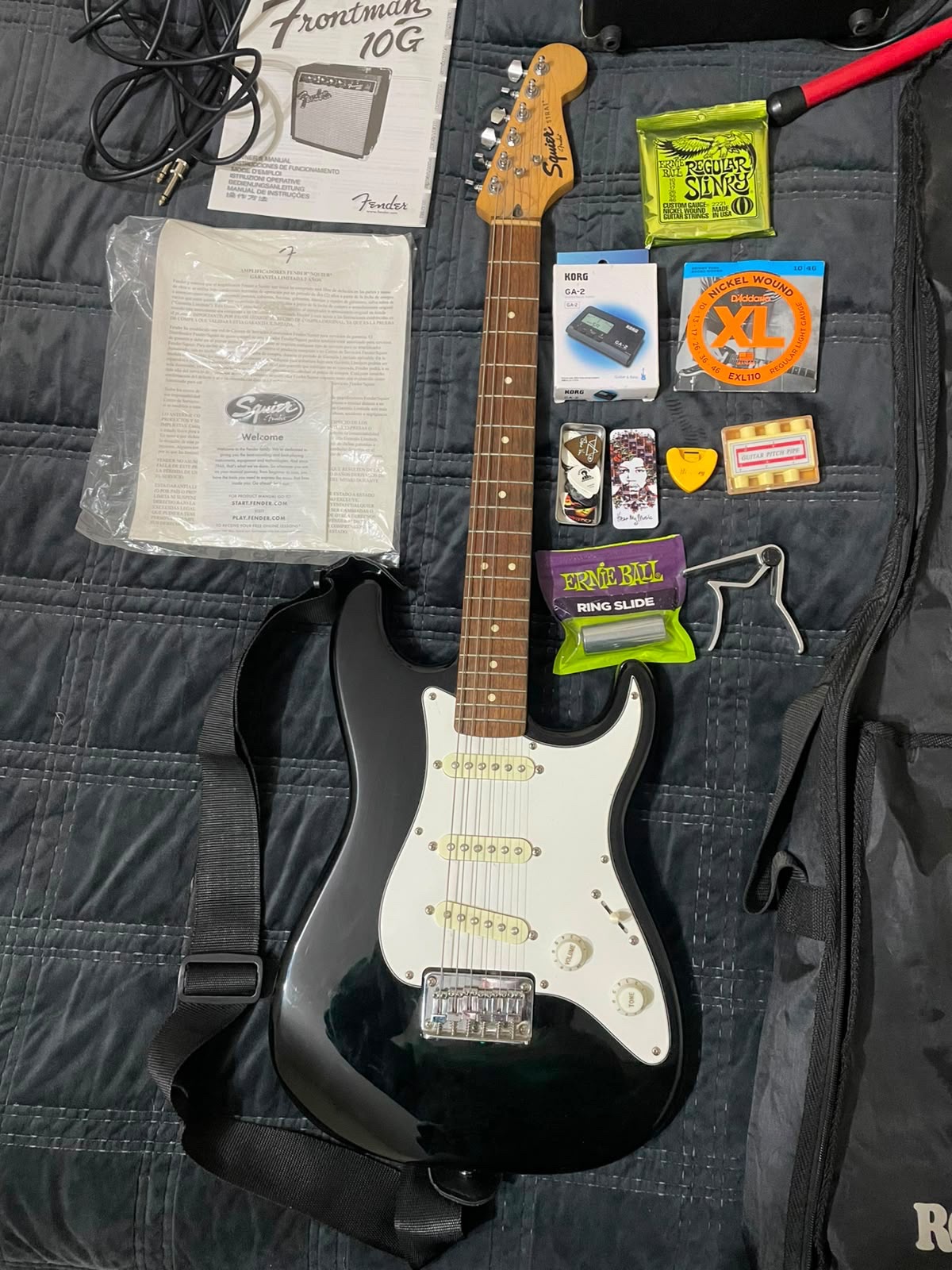 Guitarra Eléctrica Squier Stratocaster + Amplificador Squier Frontman 10G cod: 22065-5 - Imagen 3
