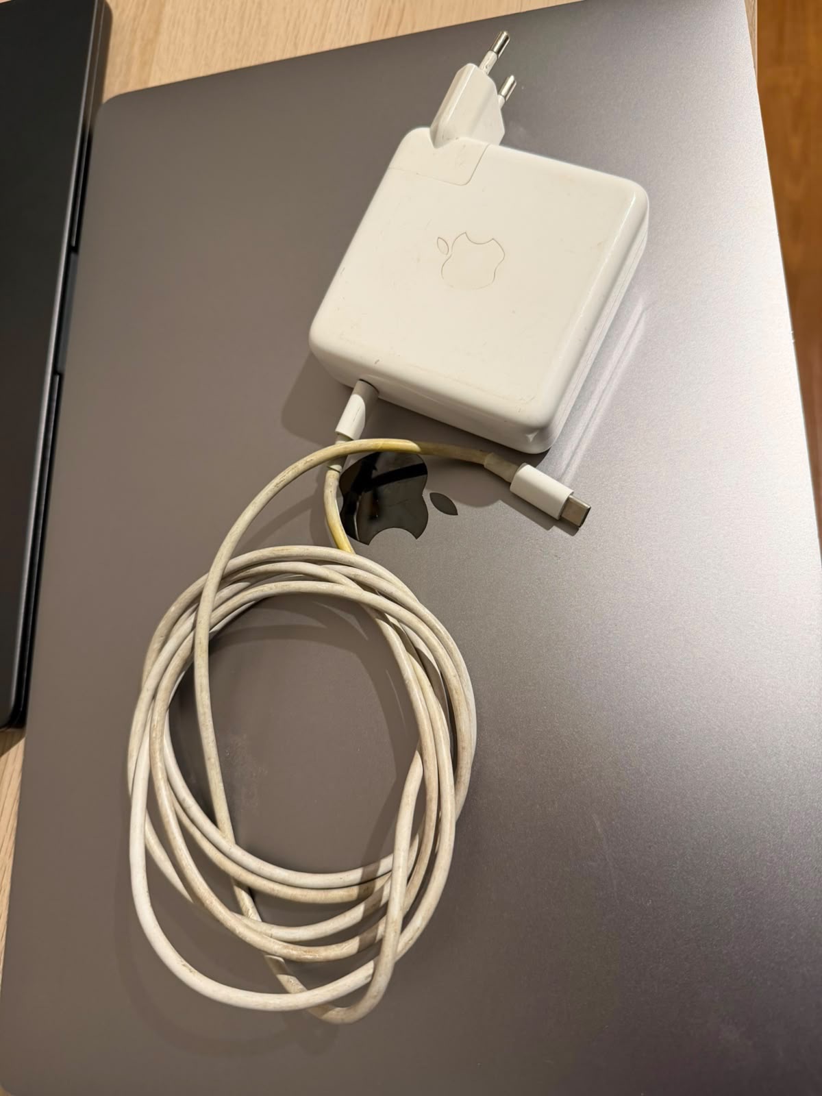 MacBook Pro 16” 2019 512 GB 32 GB RAM cod: 22033-6 - Imagen 4