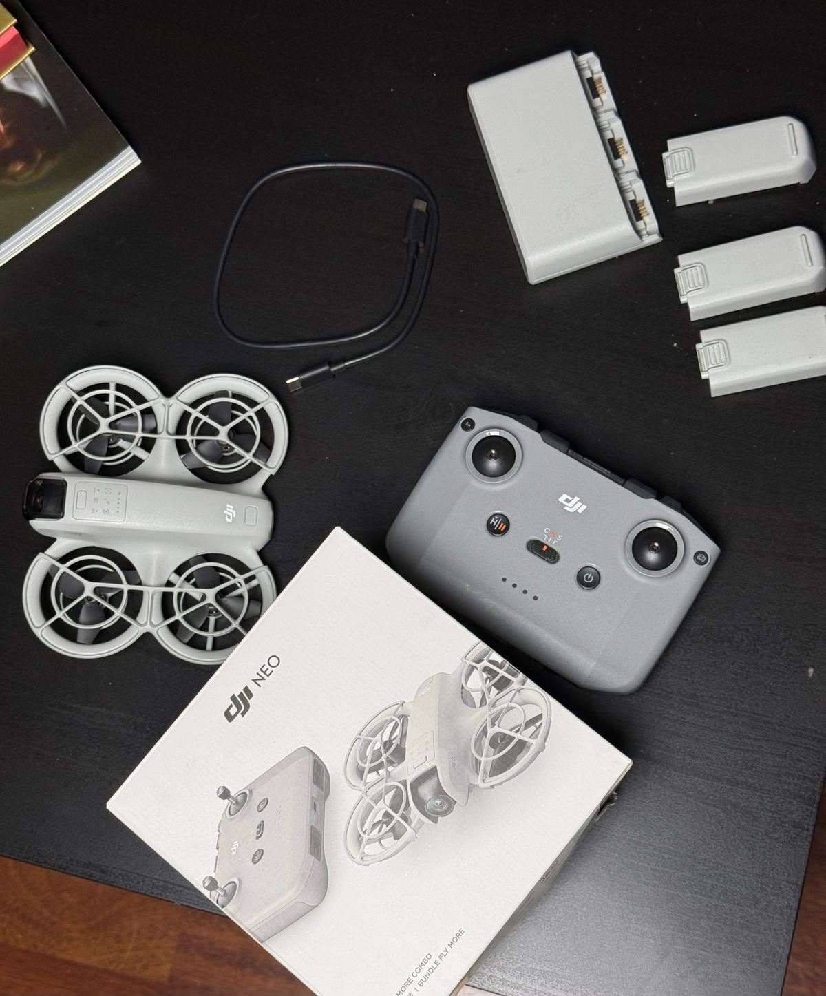 DJI Neo Fly More Combo cod: 22050-4 - Imagen 2