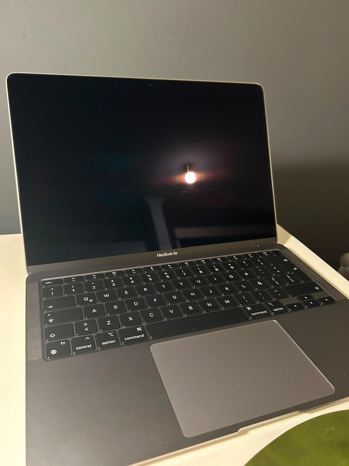 MacBook Air M1 13” 2020 256 GB 8 GB cod: 22089-13 - Imagen 5